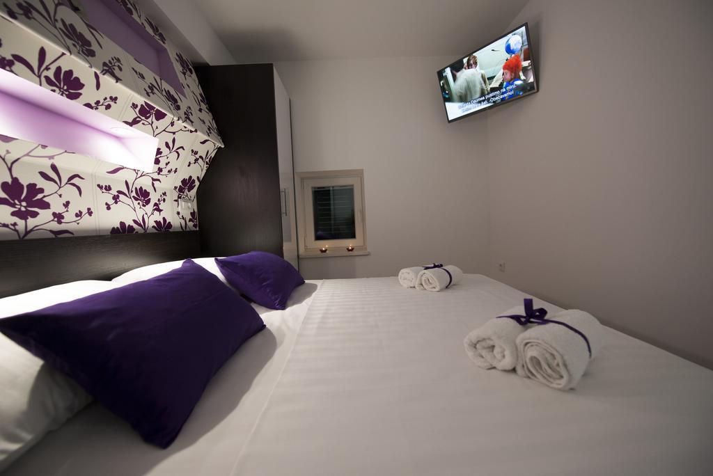 Apartments Annya Σπλιτ Δωμάτιο φωτογραφία